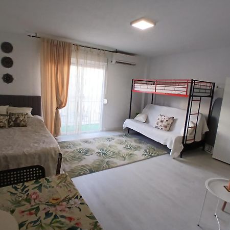 Grande Estudio La Sal Torrevieja Luaran gambar